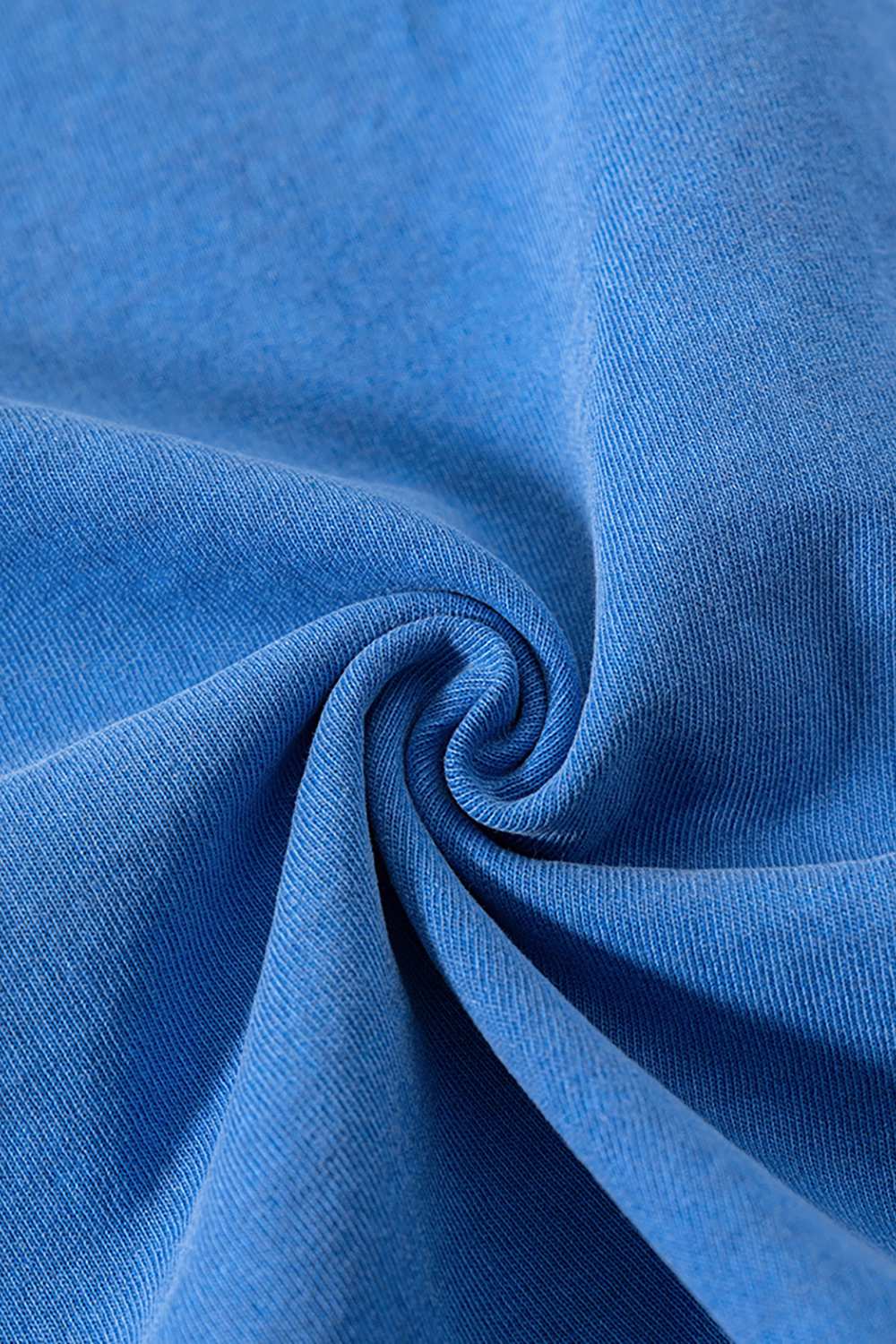 Graphic Surge Cotton Tee - Modern Streetwear with a Vintage Twist