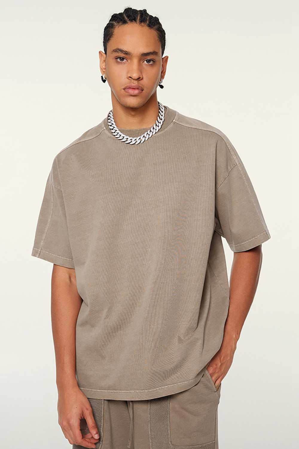 Vintage-Inspired Heavyweight T-Shirt - Modern High Street Style, Washed Texture