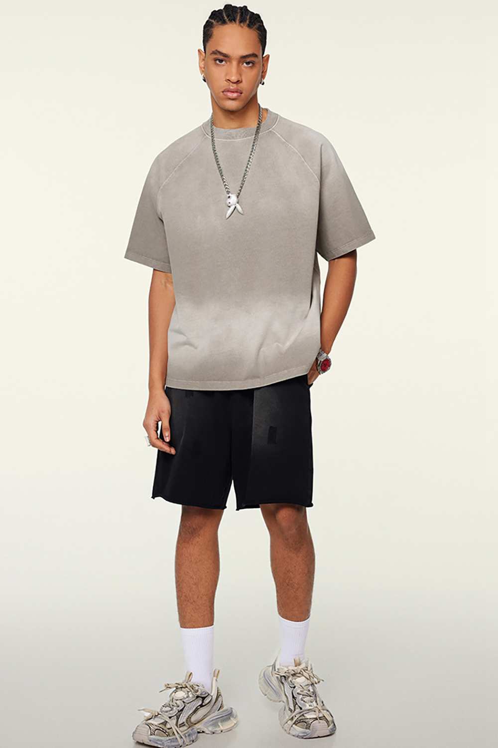 Ombre Vintage Tee: Gradient Elegance in a Relaxed Cut