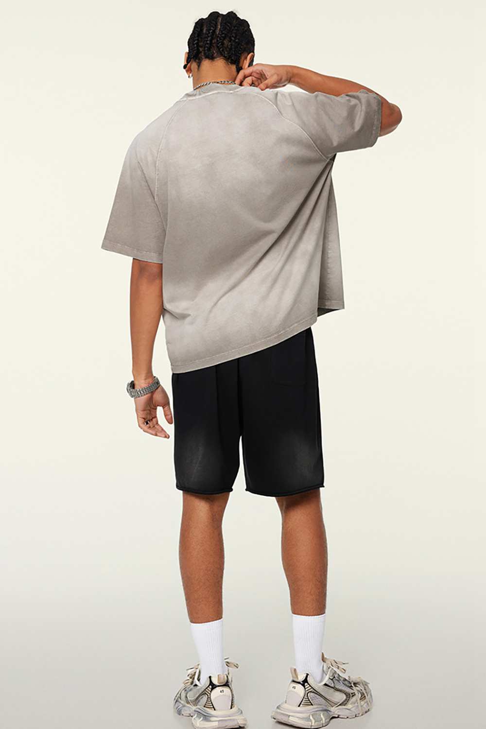 Ombre Vintage Tee: Gradient Elegance in a Relaxed Cut