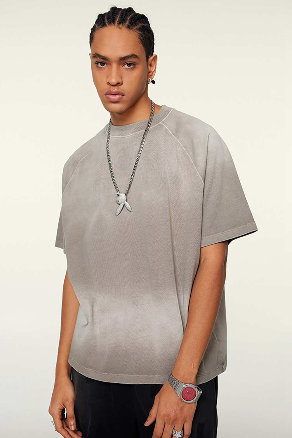 Ombre Vintage Tee: Gradient Elegance in a Relaxed Cut