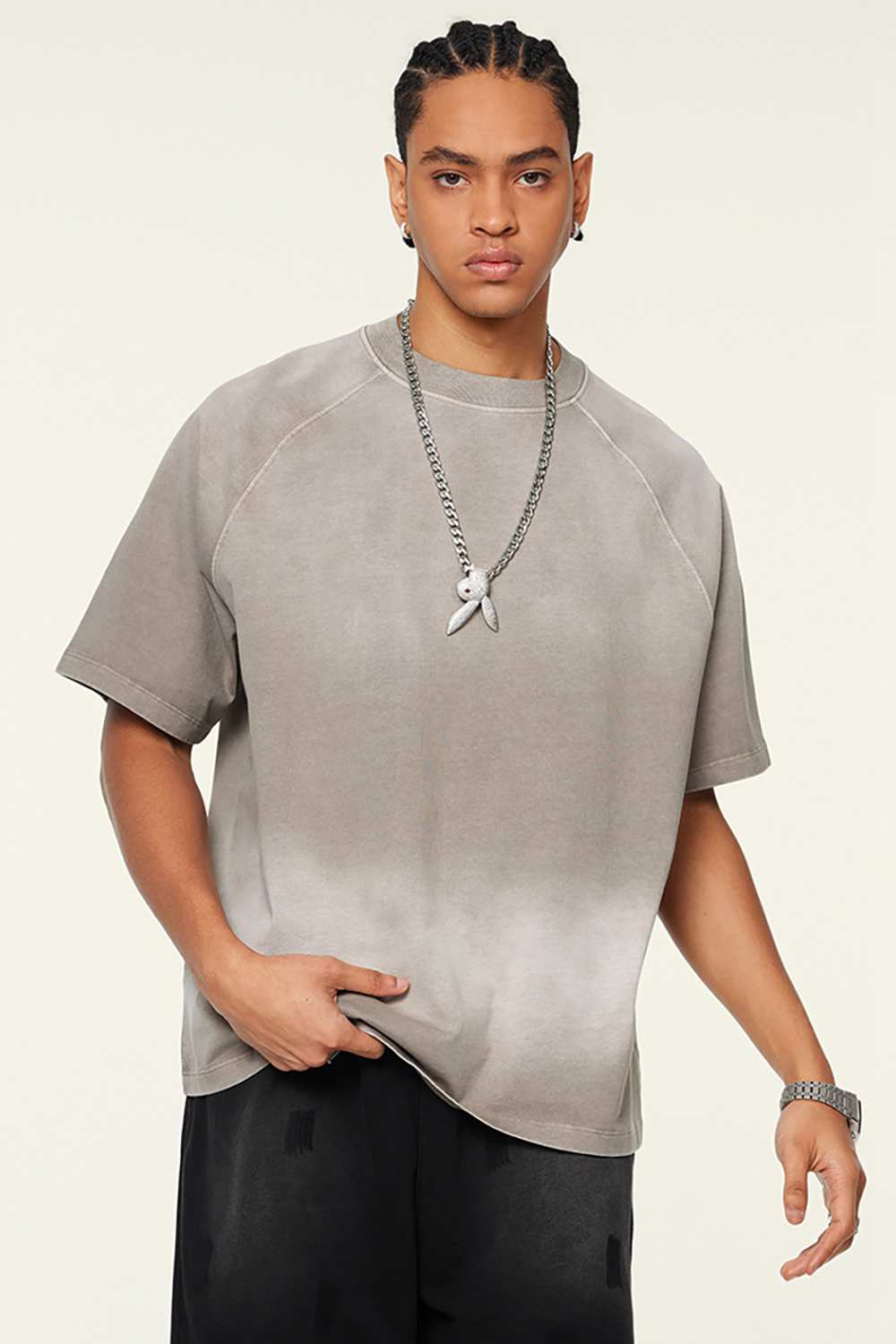 Ombre Vintage Tee: Gradient Elegance in a Relaxed Cut