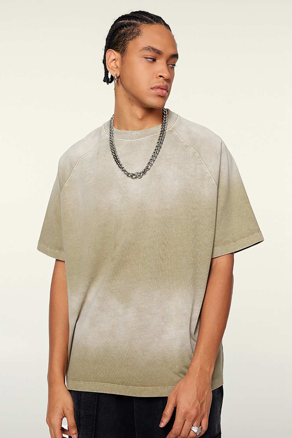 Ombre Vintage Tee: Gradient Elegance in a Relaxed Cut