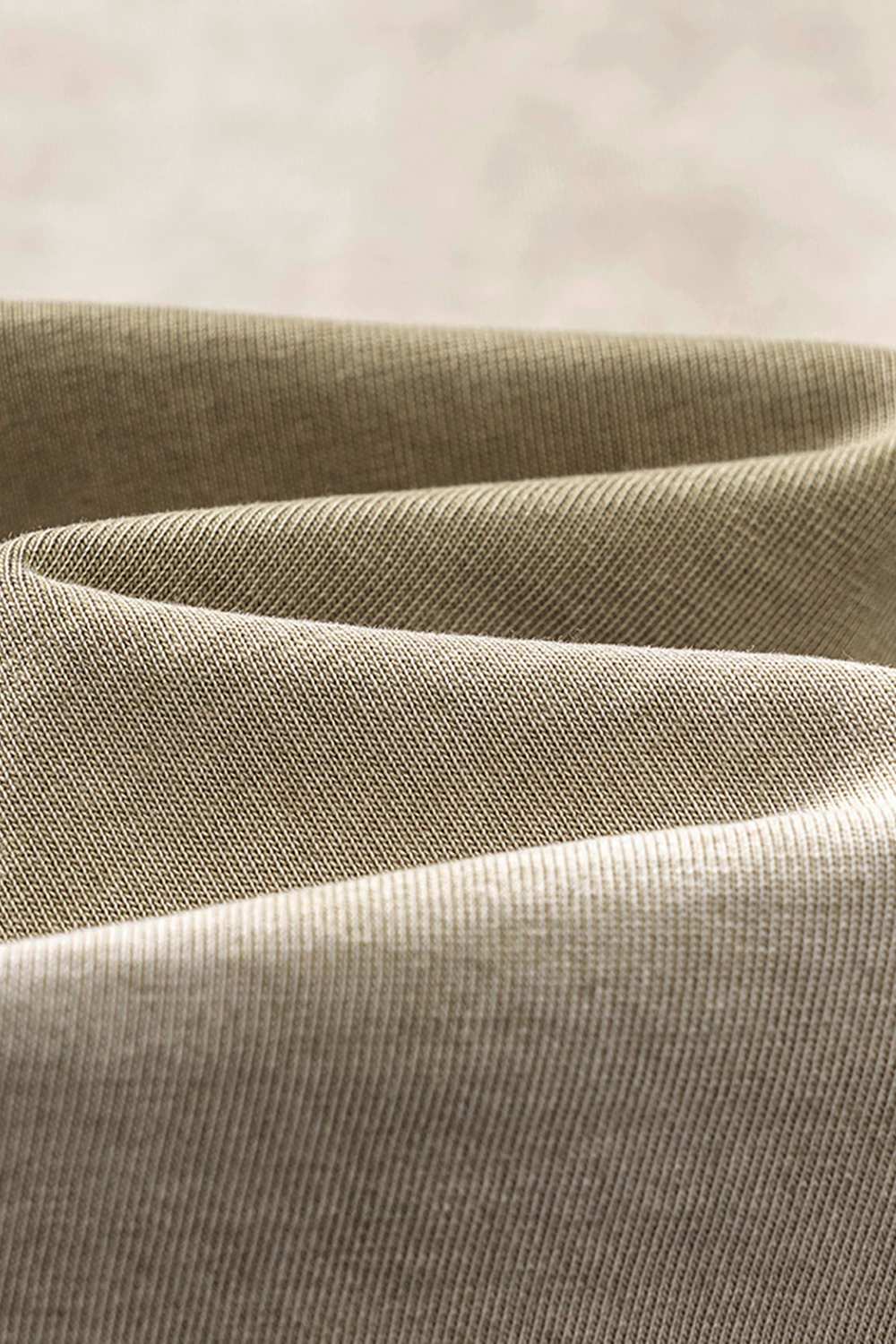 Ombre Vintage Tee: Gradient Elegance in a Relaxed Cut