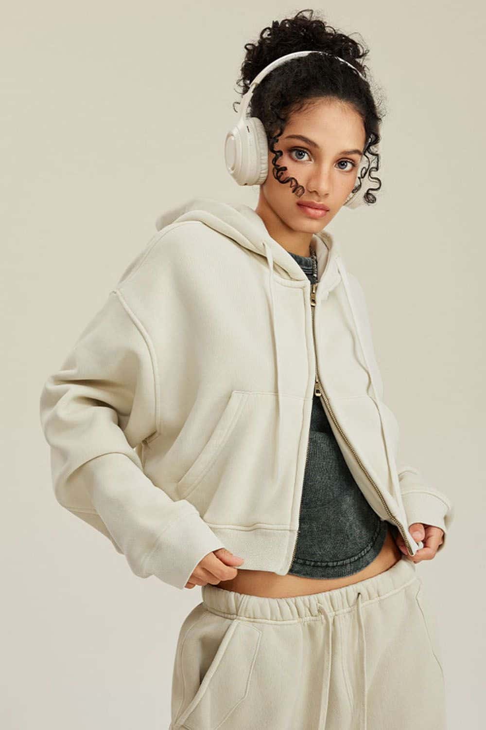 Vintage Washed Zip-Up Hoodie with Fleece Lining - Short Cropped Cardigan