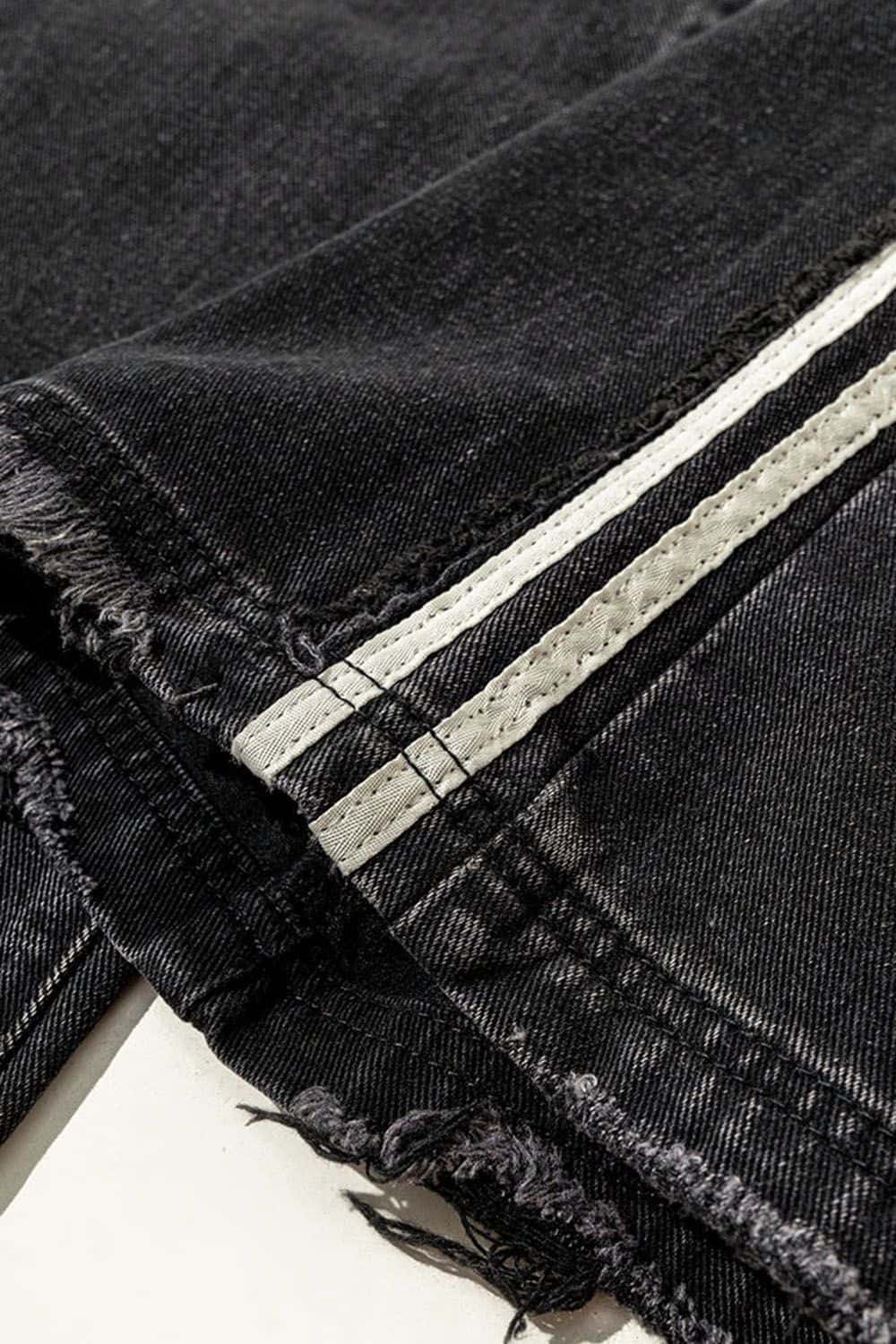 Distressed Wide-Leg Jeans with Sporty Side Stripes - Vintage Streetwear Essential