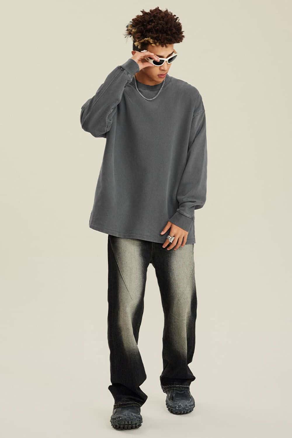 460G Heavyweight Washed Long-Sleeve T-Shirt with Split Hem