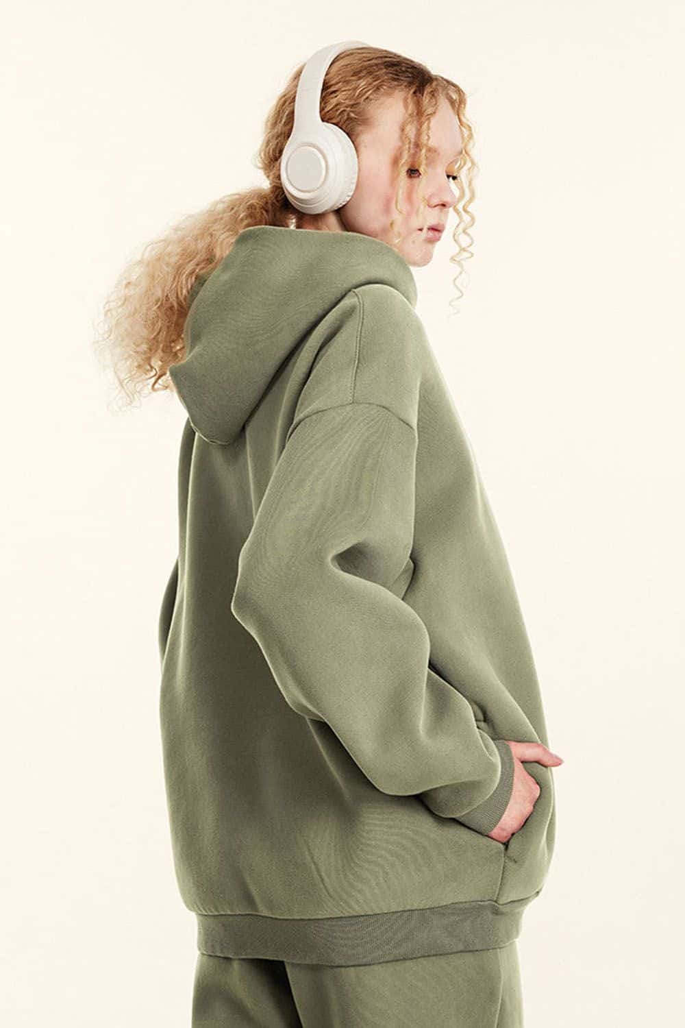 Loose Fleece-Lined Sports Hoodie with Invisible Zipper