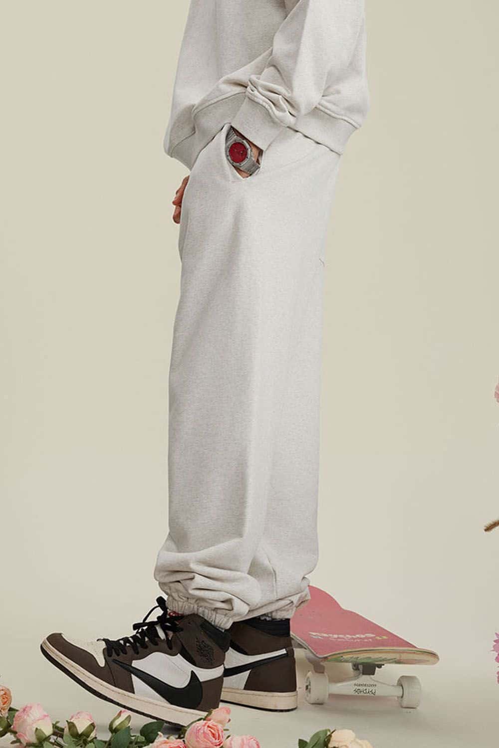 Heavyweight Fleece-Lined Joggers with Elastic Cuffs