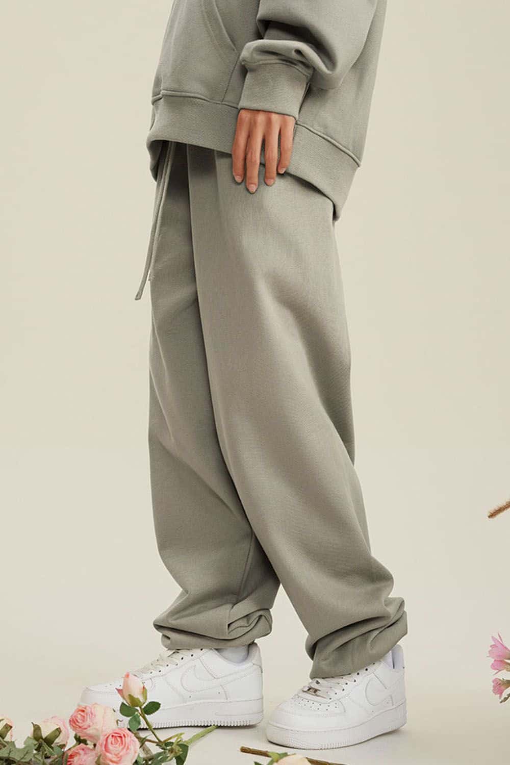 Heavyweight Fleece-Lined Joggers with Elastic Cuffs