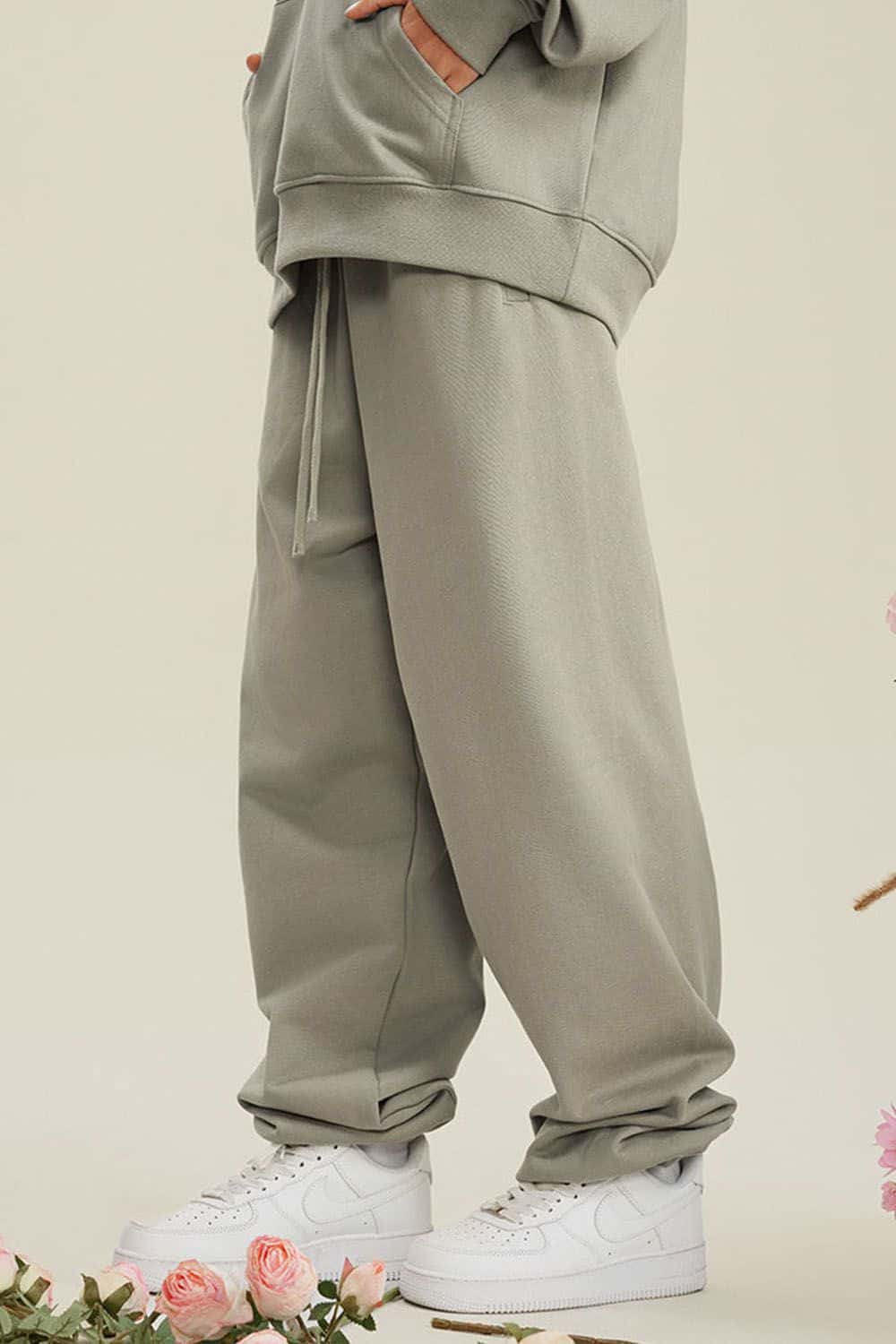 Heavyweight Fleece-Lined Joggers with Elastic Cuffs