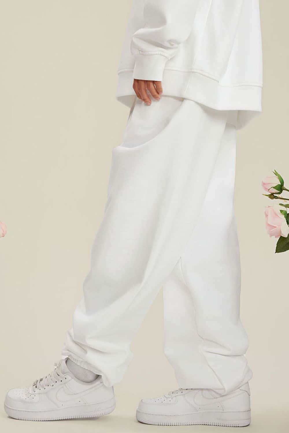 Heavyweight Fleece-Lined Joggers with Elastic Cuffs