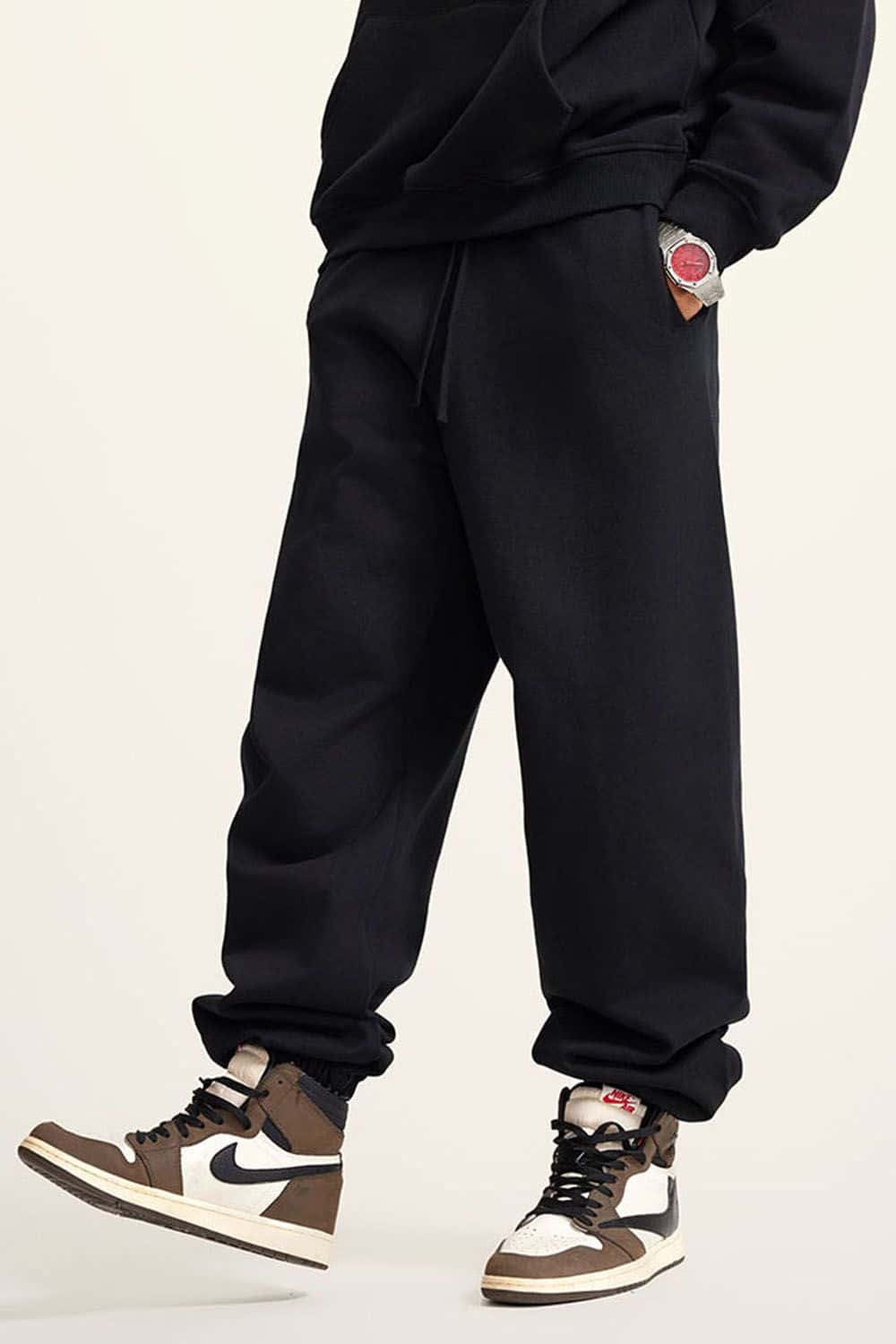Heavyweight Fleece-Lined Joggers with Elastic Cuffs