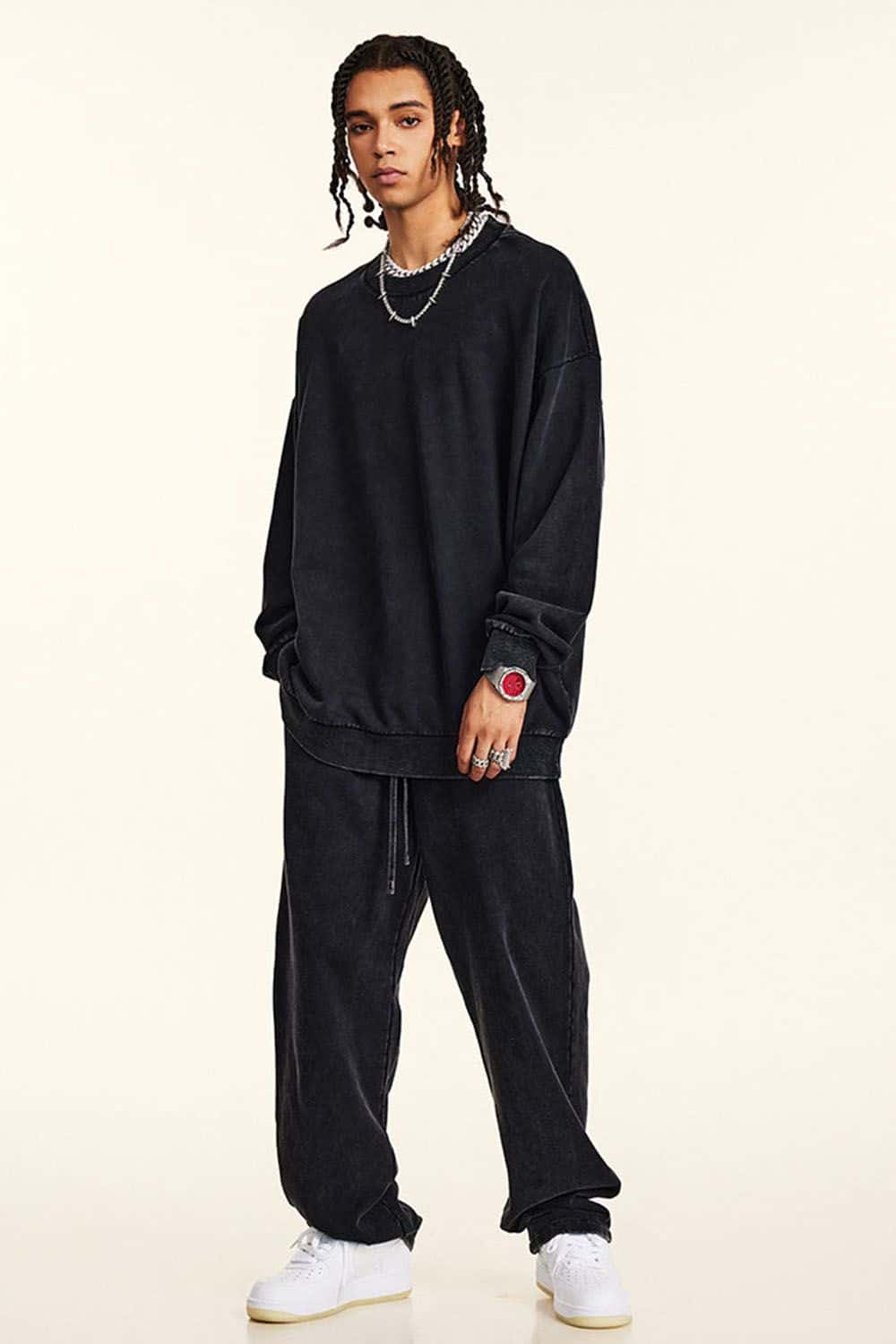 Loose Silhouette Washed Crew Neck Sweatshirt