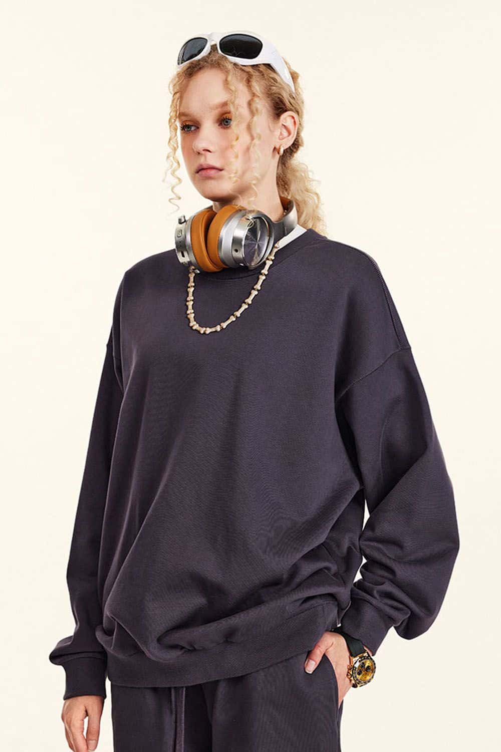 Heavyweight 440g Solid Color Drop-Shoulder Crewneck Sweatshirt