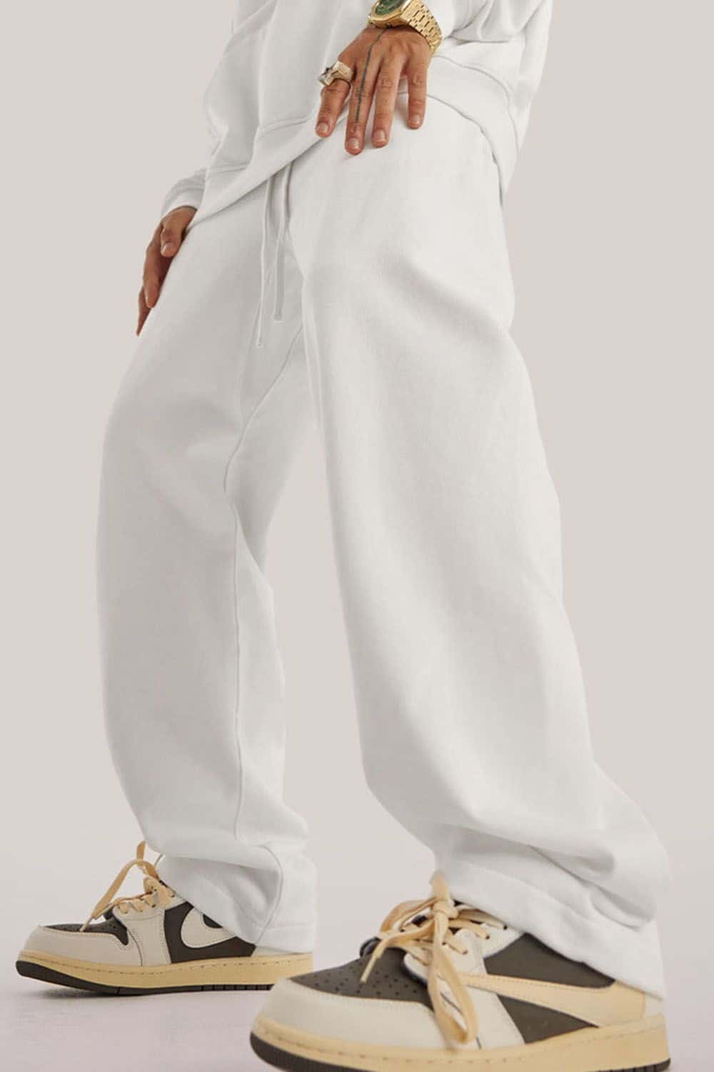 Heavyweight Loose-Fit Athletic Sweatpants in Pure White
