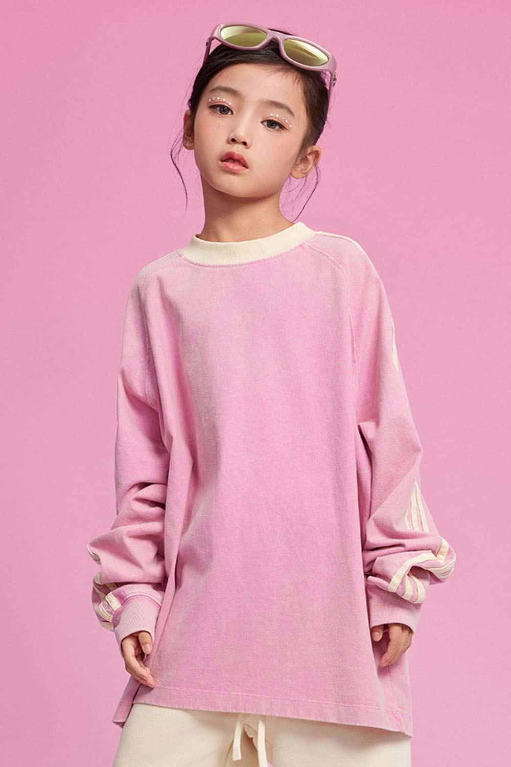 Kids' Sports Style Long-Sleeve Cotton T-Shirt with Drop Shoulder Design