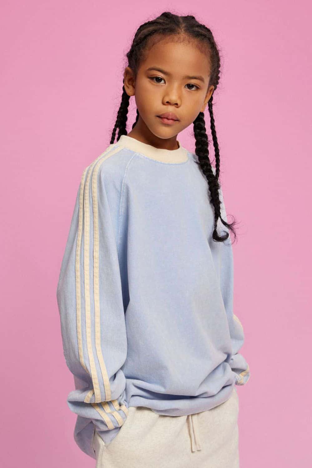 Kids' Sports Style Long-Sleeve Cotton T-Shirt with Drop Shoulder Design