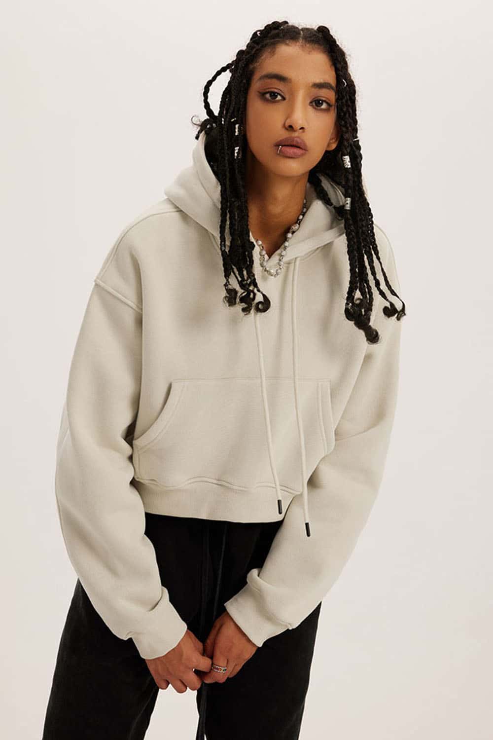 Retro Hooded Pullover Sweatshirt with Fleece Lining and Cropped Design