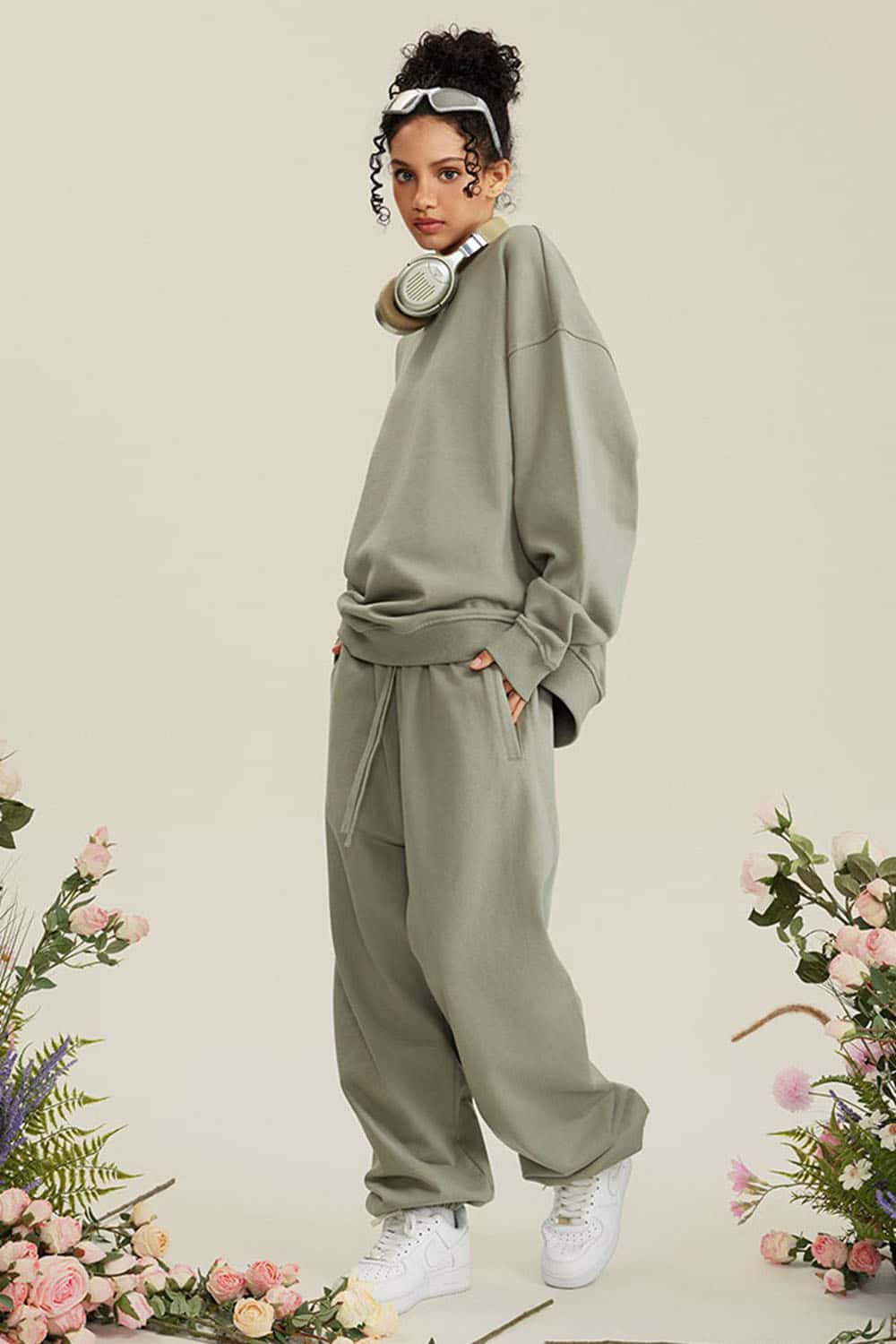 Women's Solid Heavyweight 440g Terry Loose Fit Crew Neck Sweatshirt