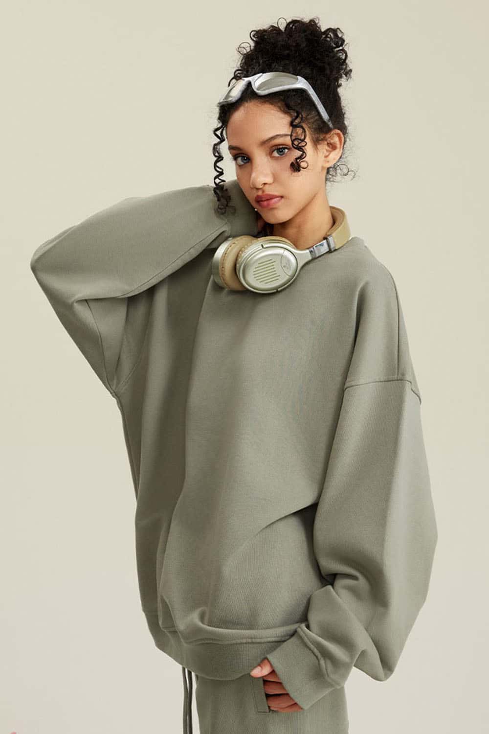Women's Solid Heavyweight 440g Terry Loose Fit Crew Neck Sweatshirt