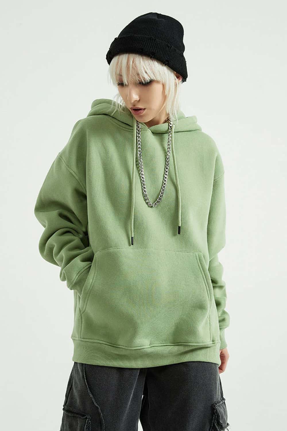 Fleece-Lined Solid Color Hoodie with Plush Hood - Cozy Casual Wear
