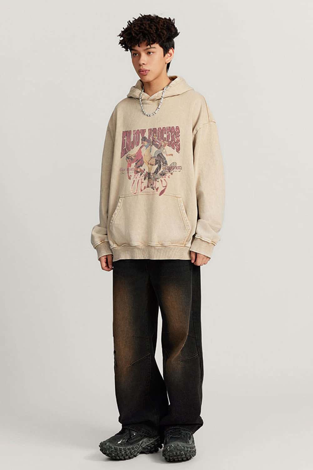Loose Cotton Skateboard Hoodie with Water Wash Finish