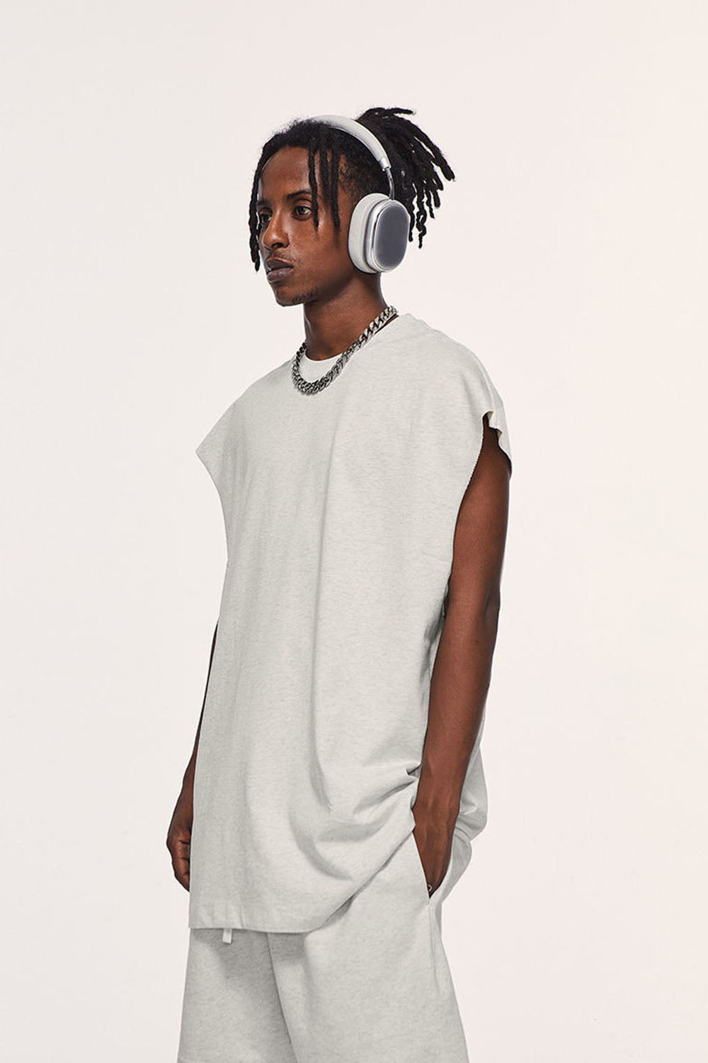 305g Heavyweight Earth Tone Sleeveless Vest with Loose European Street Fit