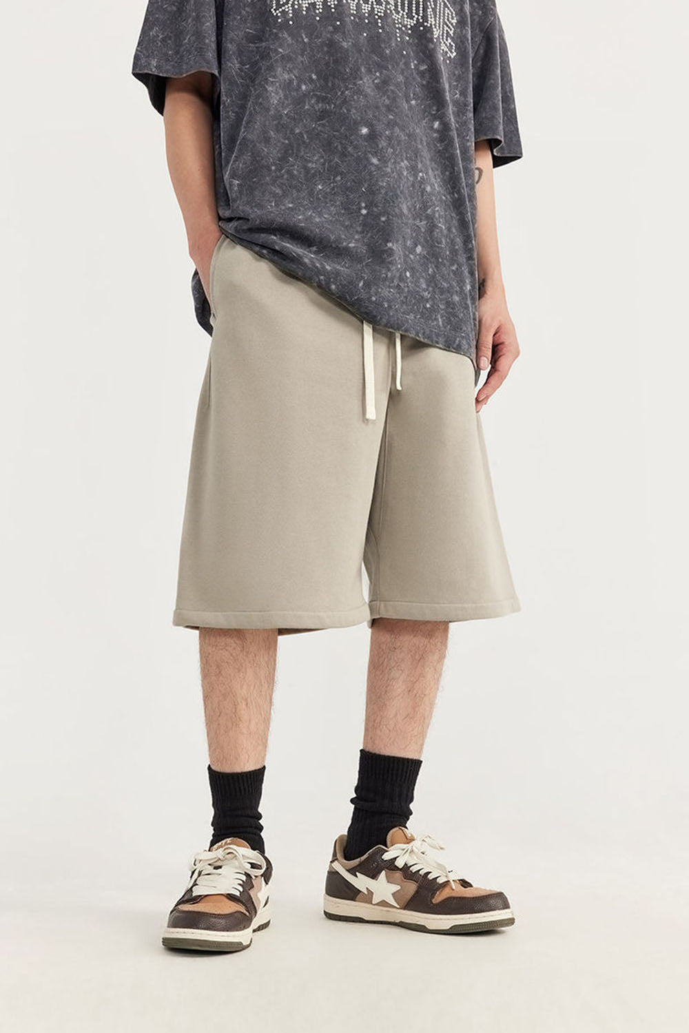 Heavyweight Earth Tone Basic Shorts _ Men's Loose Streetwear Five-Pocket Shorts