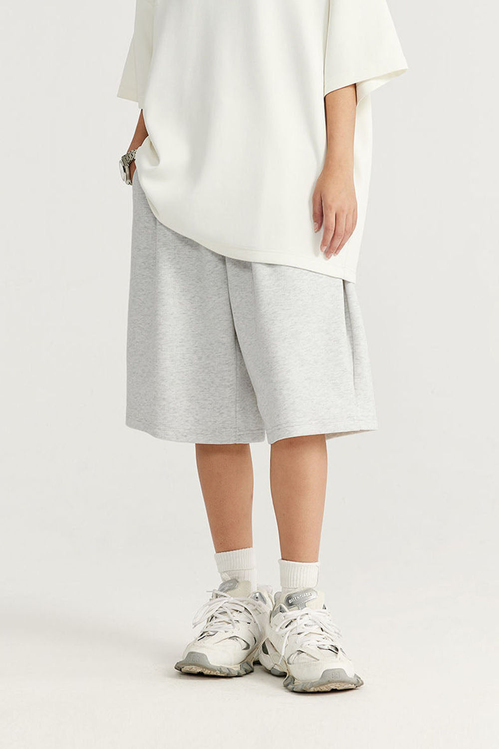 Men's Brushed Fleece A-line Mid-Length Loose Casual Shorts