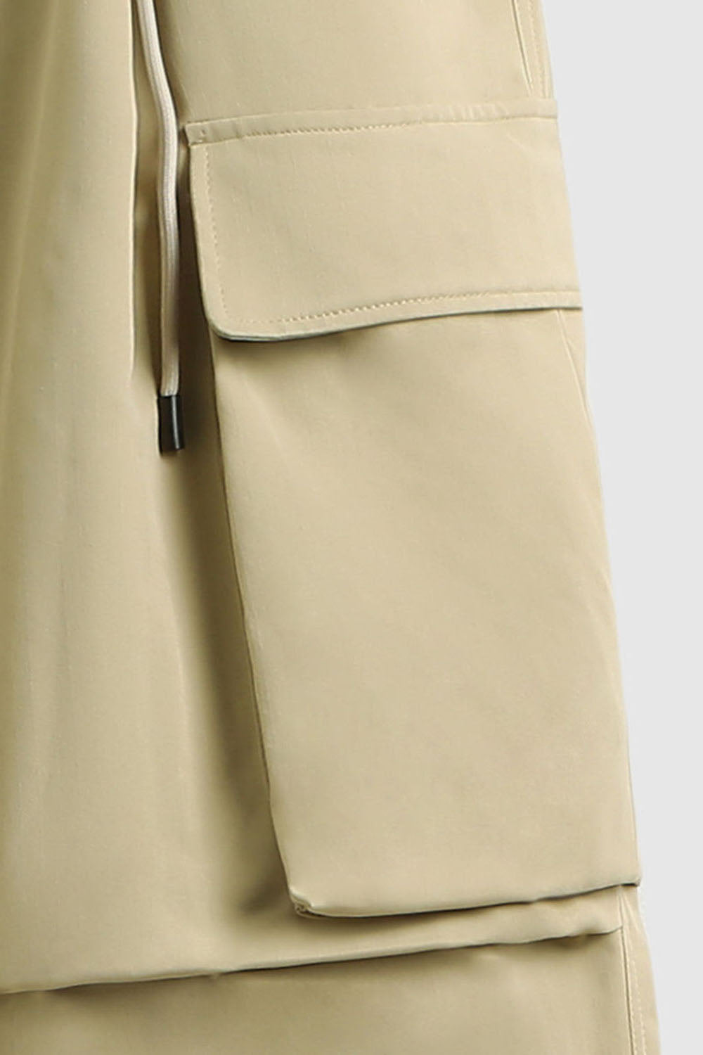 Large Pocket Parachute Wide-Leg Pants with Herringbone Pattern