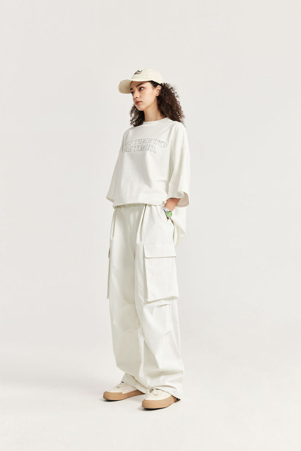 Large Pocket Parachute Wide-Leg Pants with Herringbone Pattern