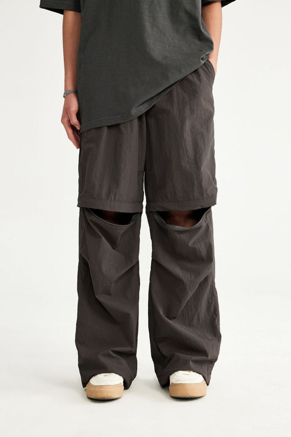 Convertible Wide-Leg Pants: Versatile, Waterproof Casual Wear