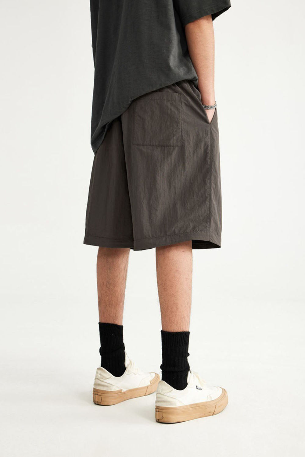 Convertible Wide-Leg Pants: Versatile, Waterproof Casual Wear