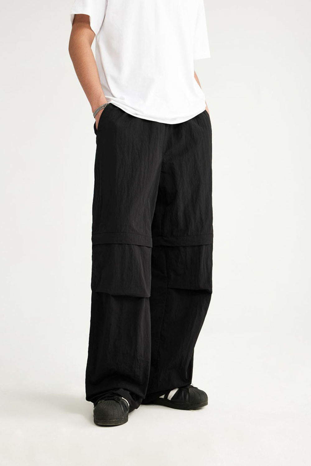 Convertible Wide-Leg Pants: Versatile, Waterproof Casual Wear