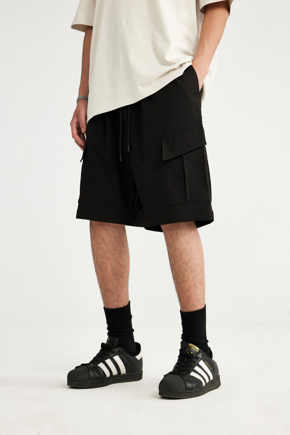 Detachable Outdoor Cargo Pants with Checkered Texture: Loose Fit, Multi-Pocket Casual Trousers