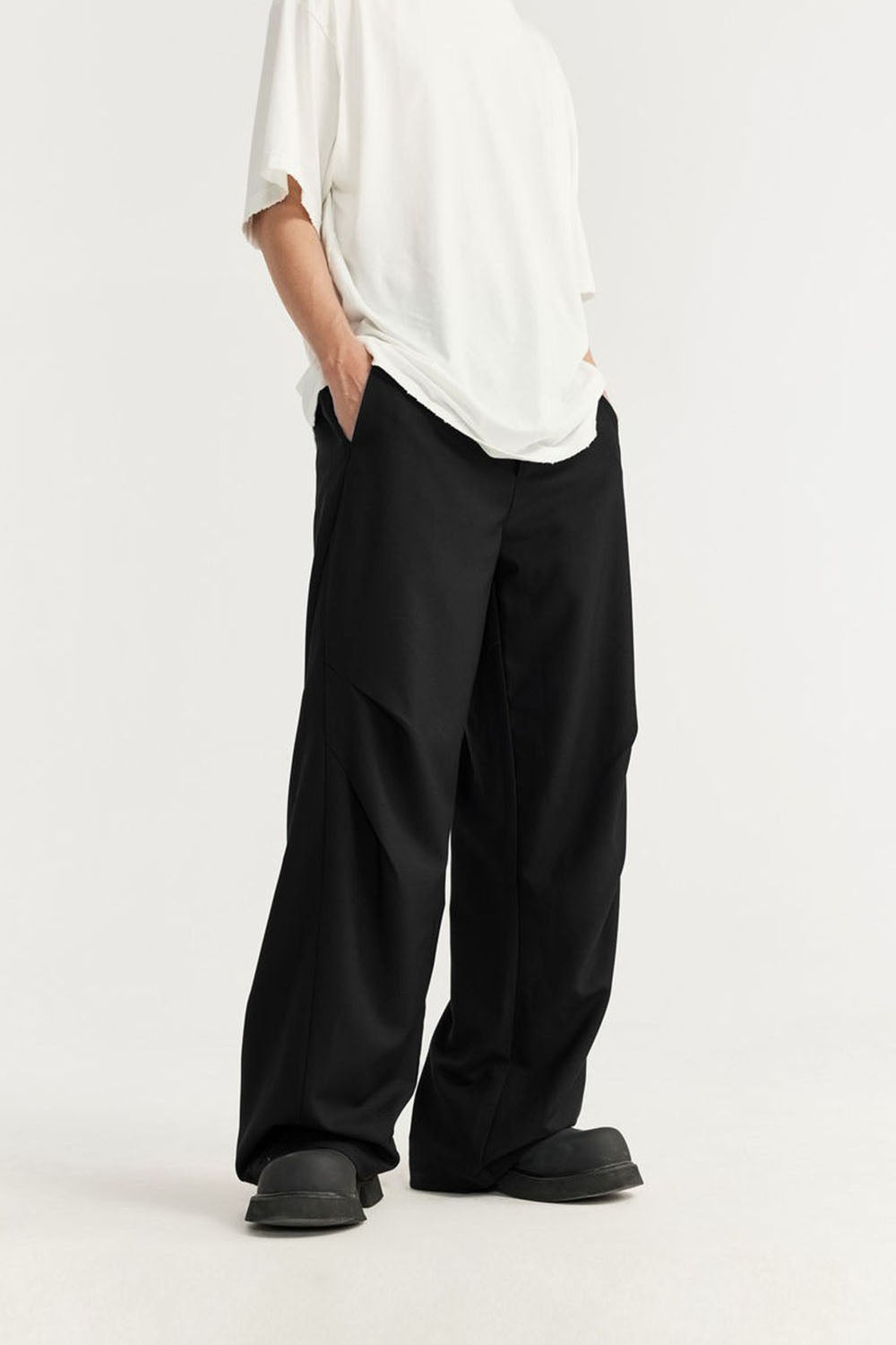 Pleated Suit Trousers with Wide Leg: Casual Long Pants