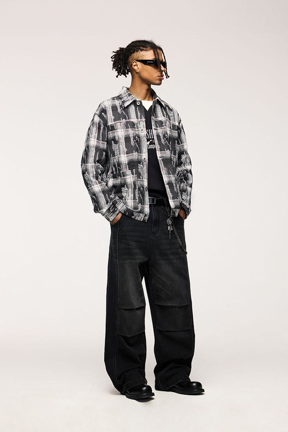 Deconstructed Plaid Shirt Jacket: Loose-Fit Casual Long Sleeve Shirt