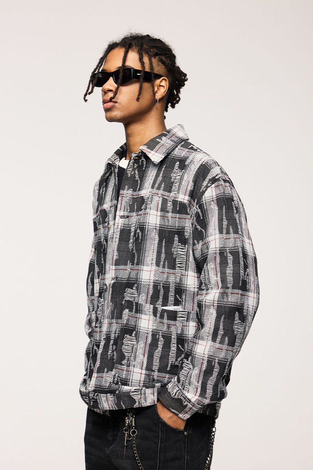 Deconstructed Plaid Shirt Jacket: Loose-Fit Casual Long Sleeve Shirt
