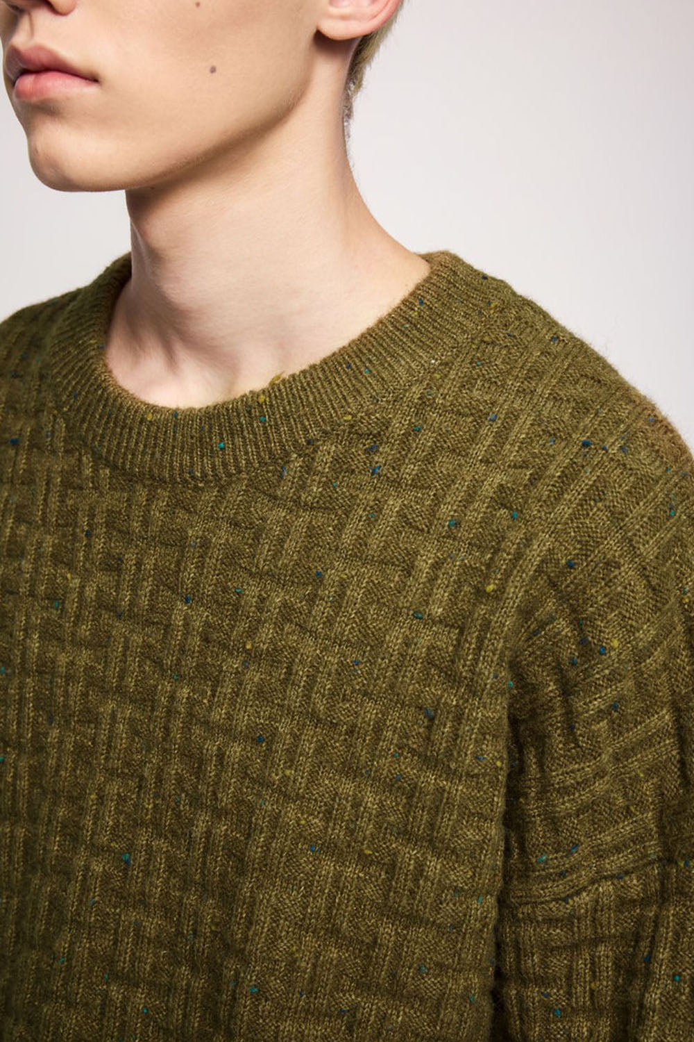 Waffle Grid Floral Yarn Sweater: Men's Loose Round Neck Soft Knit Top
