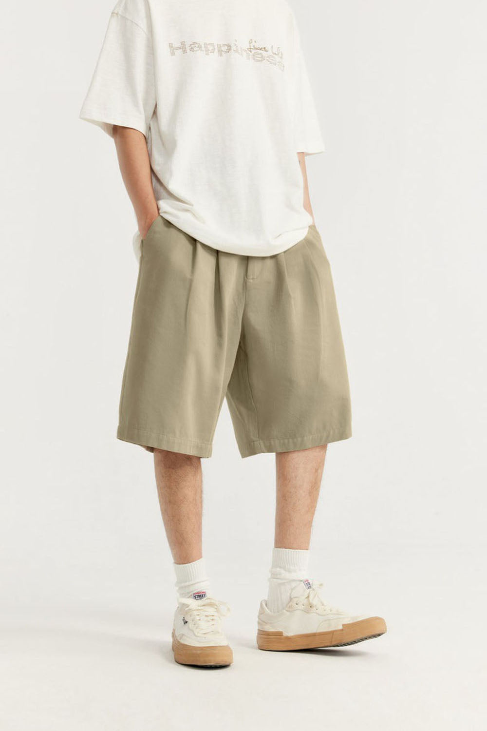 Dual Pleat Suit Shorts: Casual Loose Wide-Leg Suit Shorts for Men