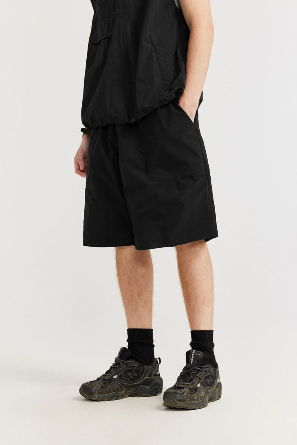 Reversible Utility Shorts: Streetwear Loose Basic Casual Mid-Length Shorts