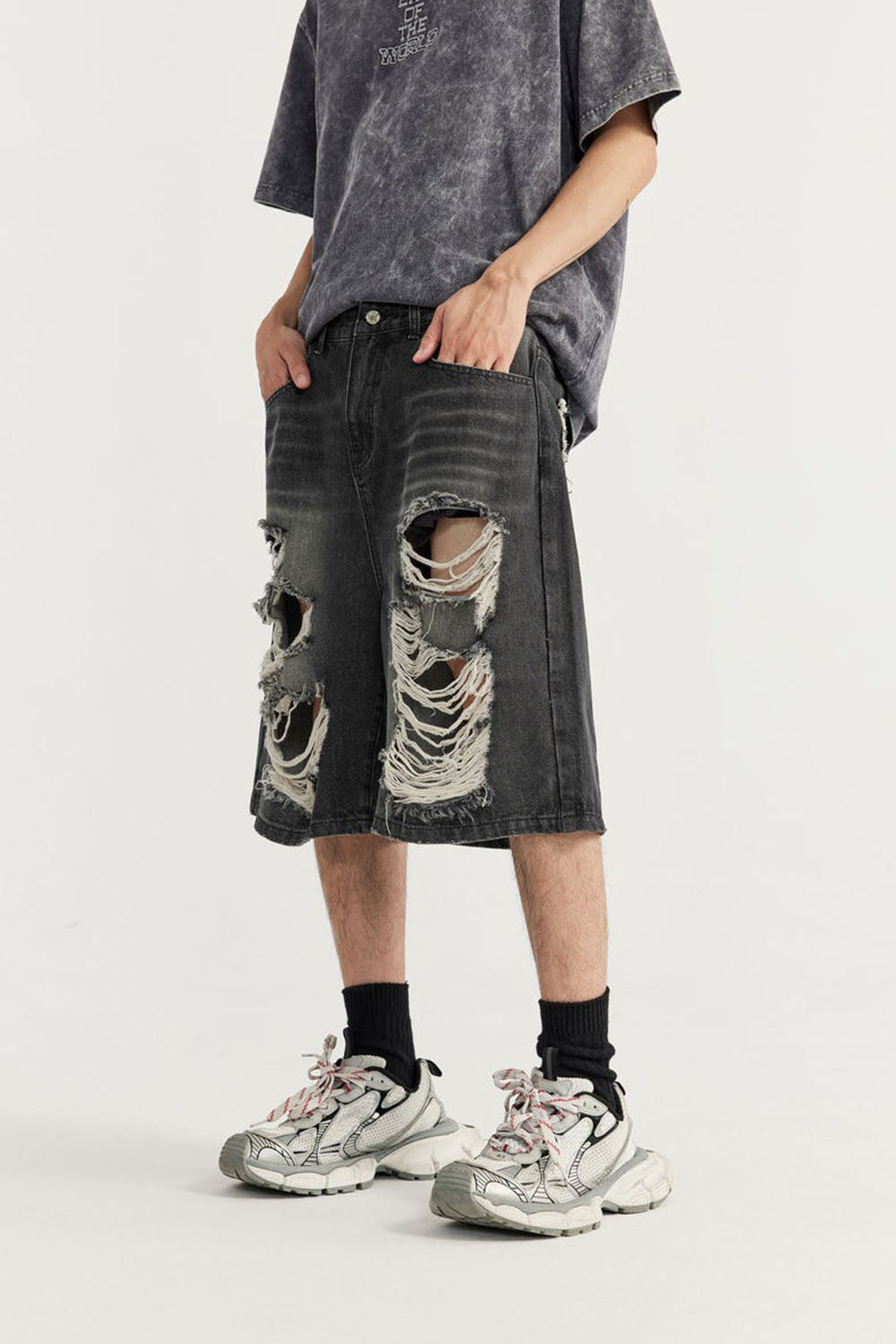 Hip-Hop Ripped Denim Capri Shorts: Street Style Distressed Jean Shorts for Men