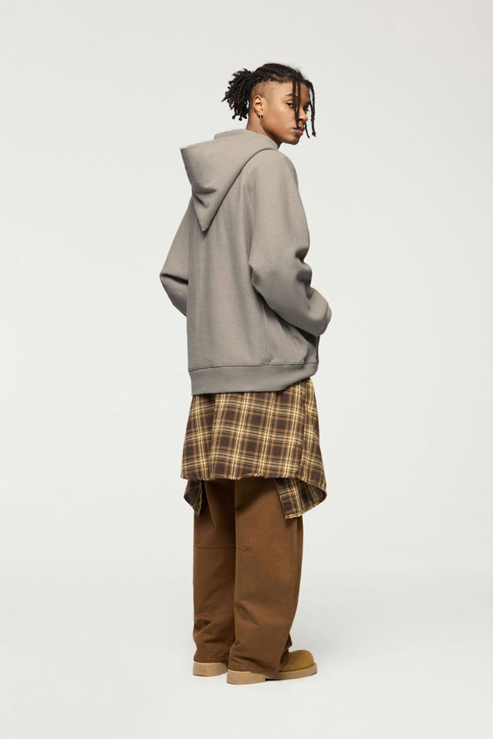 Retro Cross-Weave Patch Embroidery Hoodie: Casual Fleece Sweatshirt