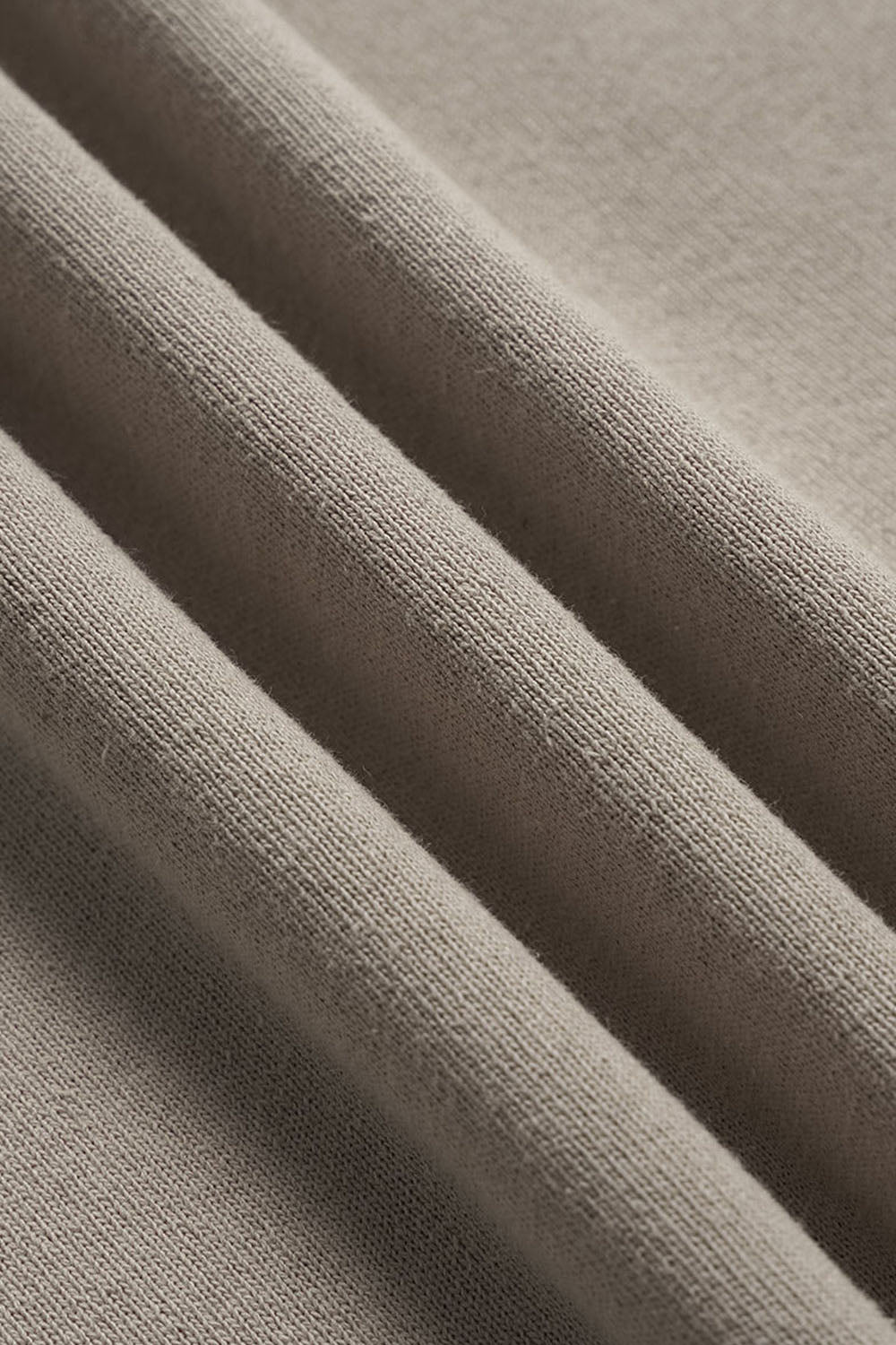 Retro Cross-Weave Patch Embroidery Hoodie: Casual Fleece Sweatshirt