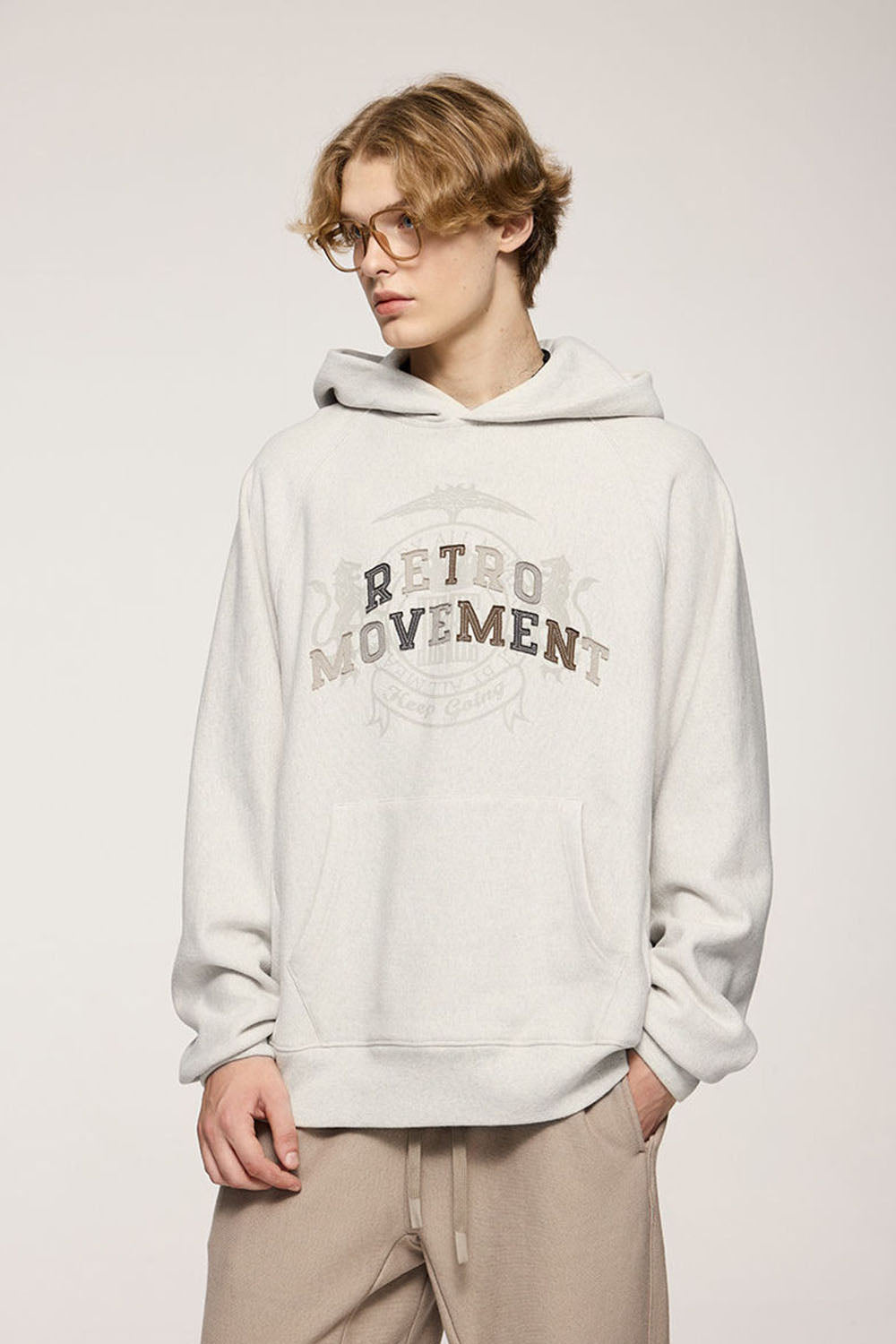 Retro Cross-Weave Patch Embroidery Hoodie: Casual Fleece Sweatshirt