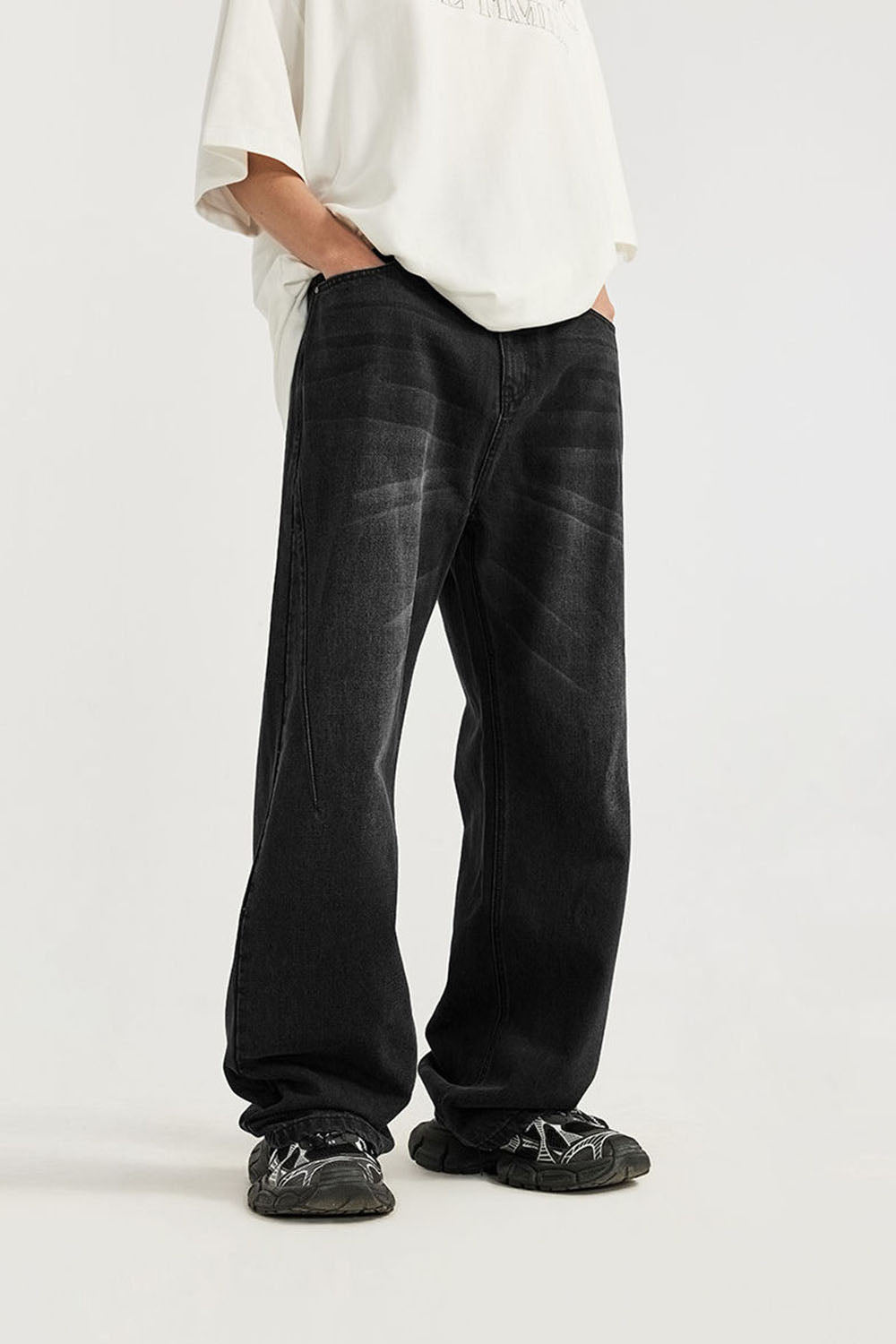 Vintage Cut Wide-Leg Denim Jeans: Street-Style Washed Loose Jeans
