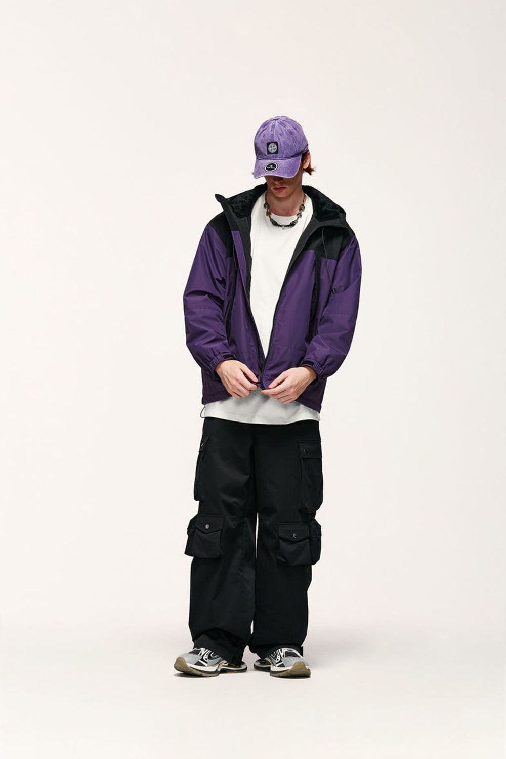 Warm Fleece-Lined Outdoor Windproof Jacket with Zipper