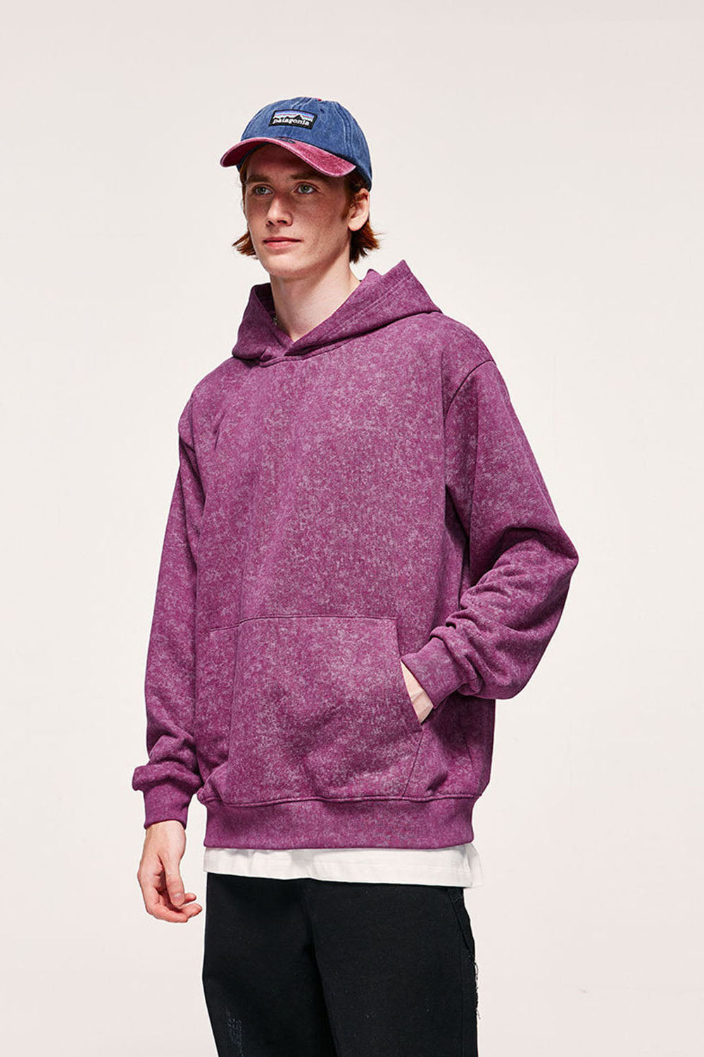 Wasteland Batik Dye Hoodie: Street Style Loose Fit Hooded Sweatshirt