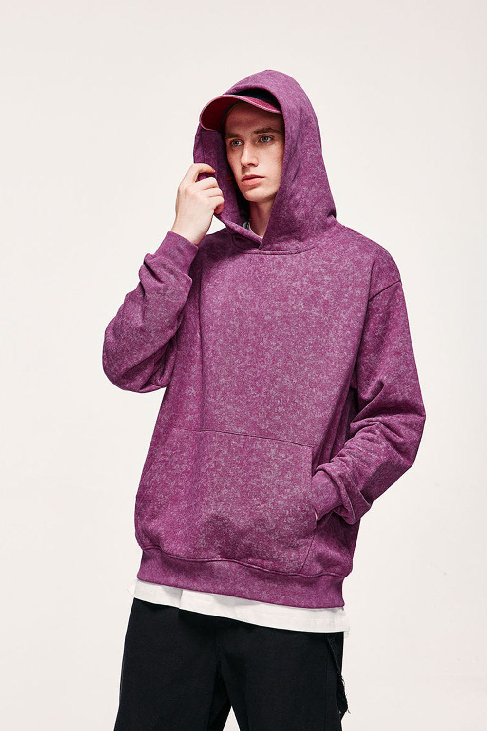 Wasteland Batik Dye Hoodie: Street Style Loose Fit Hooded Sweatshirt